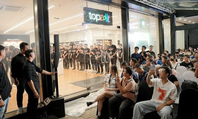 TopZone và hành trình chinh phục thị trường hàng chính hãng Apple tại Việt Nam- Ảnh 1. TopZone và hành trình chinh phục thị trường hàng chính hãng Apple tại Việt Nam- Ảnh 1.