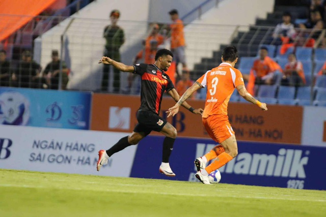 Ninh Bình FC trở thành thế lực ‘đáng sợ’, càng chơi phong độ càng cao- Ảnh 1. Ninh Bình FC trở thành thế lực ‘đáng sợ’, càng chơi phong độ càng cao- Ảnh 1.