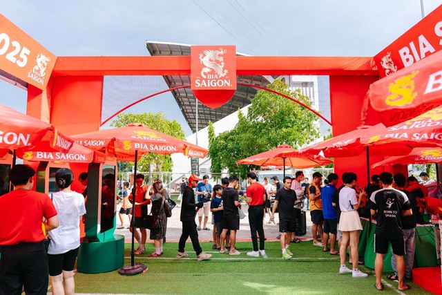 Bia Saigon Dragon Cup 2025: Hành trình lan tỏa tinh thần gắn kết trên mọi điểm chạm - Ảnh 2. Bia Saigon Dragon Cup 2025: Hành trình lan tỏa tinh thần gắn kết trên mọi điểm chạm - Ảnh 2.