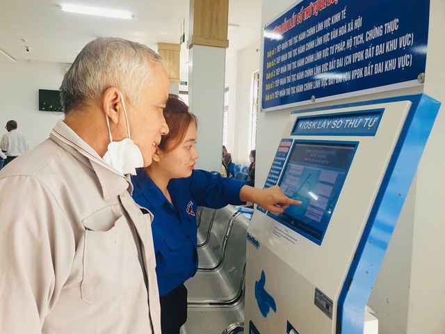 Việt Nam hạnh ph&uacute;c - một h&igrave;nh mẫu ph&aacute;t triển mới- Ảnh 2.