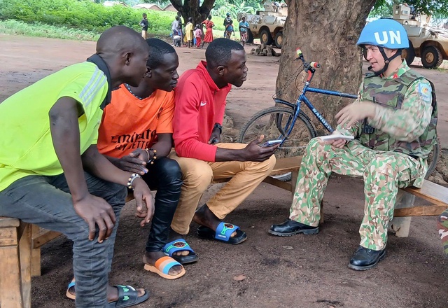 Chiến sĩ  Việt Nam gieo mầm hạnh ph&uacute;c ở ch&acirc;u Phi- Ảnh 6.