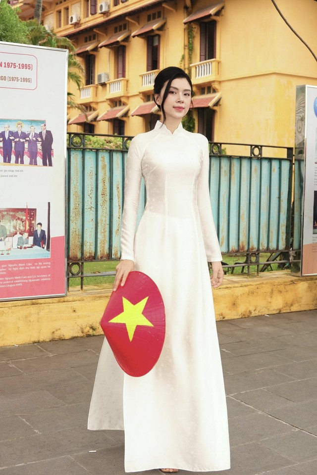 Hướng về ngày Đại lễ 2.9 với tà áo dài dân tộc- Ảnh 7.
