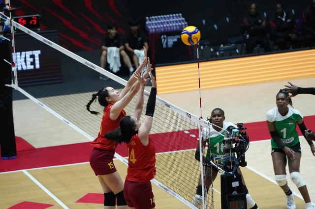 H&agrave;ng chắn Kenya qu&aacute; hay, b&oacute;ng chuyền nữ Việt Nam chia tay giải thế giới với trải nghiệm qu&yacute; gi&aacute; - Ảnh 5.