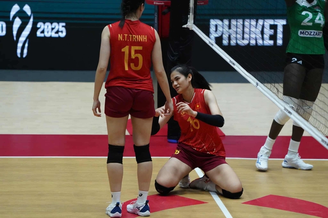 H&agrave;ng chắn Kenya qu&aacute; hay, b&oacute;ng chuyền nữ Việt Nam chia tay giải thế giới với trải nghiệm qu&yacute; gi&aacute; - Ảnh 4.