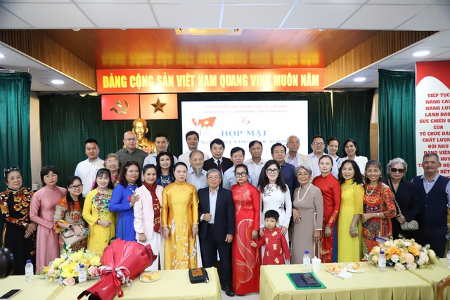 Quý 2 năm 2025, lượng kiều hối đạt gần 2,82 tỉ USD, tăng 16,9% so với quý trước- Ảnh 1. Quý 2 năm 2025, lượng kiều hối đạt gần 2,82 tỉ USD, tăng 16,9% so với quý trước- Ảnh 1.