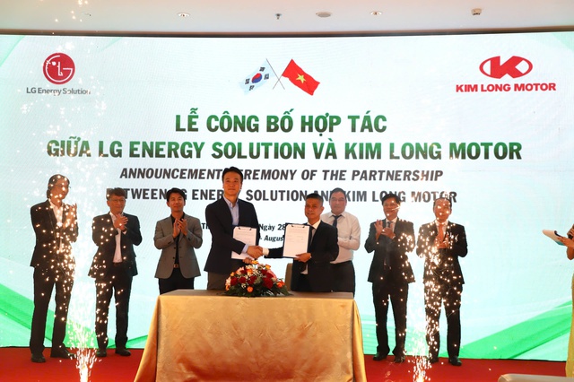 Kim Long Motor hợp tác Công ty LG Energy Solution sản xuất pin ô tô điện- Ảnh 1. Kim Long Motor hợp tác Công ty LG Energy Solution sản xuất pin ô tô điện- Ảnh 1.