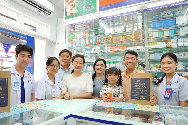 2.222 nhà thuốc Long Châu - Một sứ mệnh ‘Vì một Việt Nam khỏe mạnh hơn’ - Ảnh 1. 2.222 nhà thuốc Long Châu - Một sứ mệnh ‘Vì một Việt Nam khỏe mạnh hơn’ - Ảnh 1.