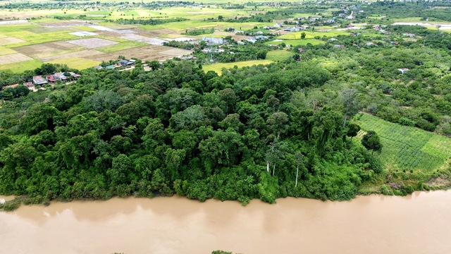 Nỗi lo tháp Chăm duy nhất ở Tây nguyên bị xâm hại- Ảnh 2.
