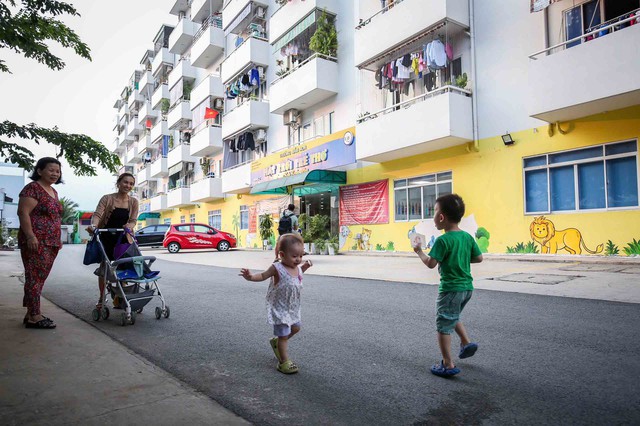 80 năm 'l&agrave;m cho người ngh&egrave;o th&igrave; đủ ăn, người đủ ăn th&igrave; kh&aacute; gi&agrave;u, người gi&agrave;u th&igrave; gi&agrave;u th&ecirc;m'- Ảnh 5.