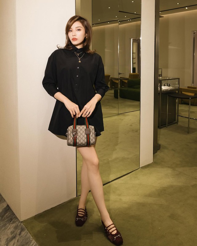 Chạm đỉnh khí chất với túi xách dáng hộp thời thượng - Ảnh 6.