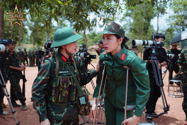 Vì sao Minh Tú bật khóc rời ‘Sao nhập ngũ’?- Ảnh 1. Vì sao Minh Tú bật khóc rời ‘Sao nhập ngũ’?- Ảnh 1.