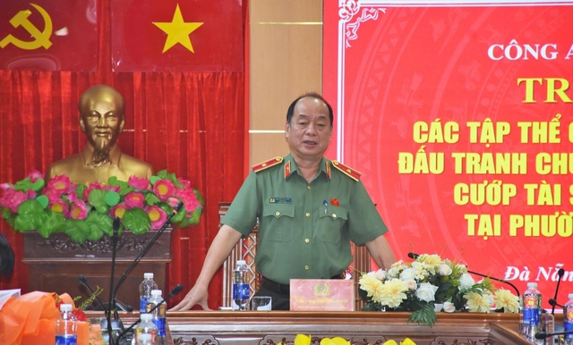 Vụ cướp tiệm vàng ở Đà Nẵng: Cuộc truy đuổi nghẹt thở trong đêm mưa - Ảnh 6. Vụ cướp tiệm vàng ở Đà Nẵng: Cuộc truy đuổi nghẹt thở trong đêm mưa - Ảnh 6.