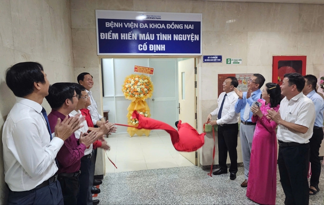 Thành lập điểm hiến máu tình nguyện cố định đầu tiên trên cả nước tại Đồng Nai- Ảnh 1. Thành lập điểm hiến máu tình nguyện cố định đầu tiên trên cả nước tại Đồng Nai- Ảnh 1.