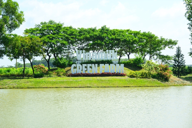 Vinamilk 'mở khóa tự nhiên' ở trang trại Green Farm để phát triển bền vững - Ảnh 1.