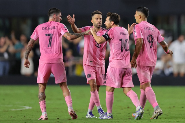 Messi lập cú đúp ‘tuyệt đối điện ảnh’, Inter Miami vào chung kết Leagues Cup ngoạn mục - Ảnh 2. Messi lập cú đúp ‘tuyệt đối điện ảnh’, Inter Miami vào chung kết Leagues Cup ngoạn mục - Ảnh 2.