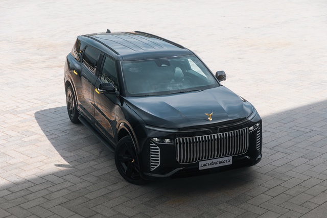 4 điểm đặc biệt của Lạc Hồng 900 LX không xuất hiện trên VinFast VF 9 - Ảnh 1.