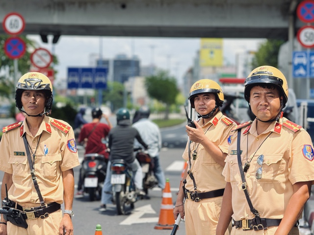 Nghỉ lễ 2.9: CSGT TP.HCM cảnh báo quan trọng, người dân đặc biệt lưu ý - Ảnh 1.