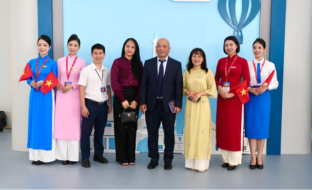 Dấu ấn Vietnam Airlines tại Triển lãm Thành tựu Đất nước - Ảnh 11.