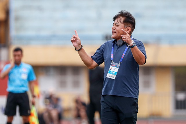 Trước nguy cơ mất ghế 'nóng' vì 4 trận liên tiếp không thắng, HLV Nhật Bản của Hà Nội nói gì?- Ảnh 1. Trước nguy cơ mất ghế 'nóng' vì 4 trận liên tiếp không thắng, HLV Nhật Bản của Hà Nội nói gì?- Ảnh 1.