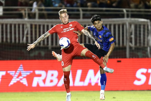 Bảng xếp hạng V-League mới nhất: HAGL ch&igrave;m s&acirc;u khi chưa biết thắng, sắp đua trụ hạng- Ảnh 1.