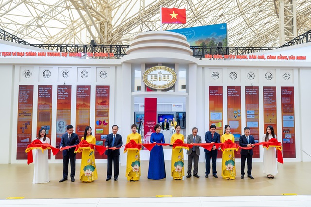 Thanh toán không chạm của VPBank: Điểm nhấn tiêu biểu trong ngành ngân hàng- Ảnh 1. Thanh toán không chạm của VPBank: Điểm nhấn tiêu biểu trong ngành ngân hàng- Ảnh 1.
