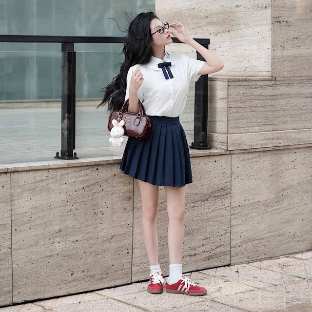 Mùa tựu trường cận kề với những bản phối từ phong cách preppy- Ảnh 7.