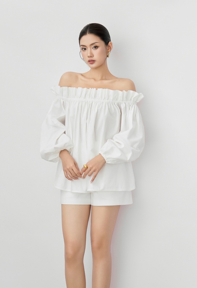 Vẻ đẹp quyến rũ từ những thiết kế hở vai- Ảnh 8.