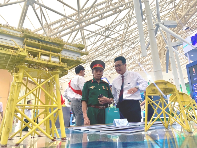 Ấn tượng những đầu tàu kinh tế Việt Nam sau 80 năm độc lập và đổi mới - Ảnh 1.