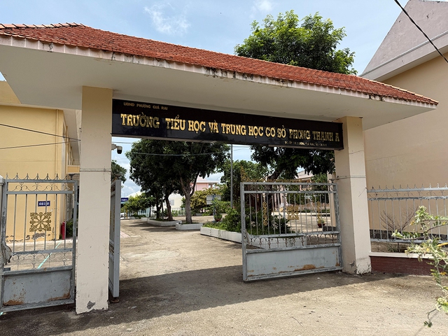 Chuyện tử tế: Vợ chồng n&ocirc;ng d&acirc;n hiến đất x&acirc;y trường học- Ảnh 3.