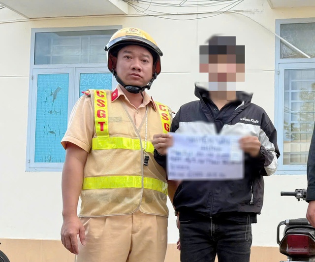 Đồng Nai: Chỉ trong 2 ngày, CSGT phát hiện 5 trường hợp dương tính với ma túy- Ảnh 2.