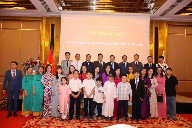 Đại sứ Nguyễn Huy Hiệp: Rời s&acirc;n b&oacute;ng sinh vi&ecirc;n th&agrave;nh nh&agrave; ngoại giao- Ảnh 2.