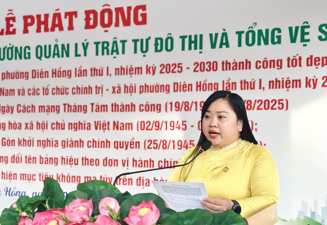 TP.HCM: Phường Diên Hồng mạnh tay xử lý lấn chiếm vỉa hè, lòng đường - Ảnh 2.