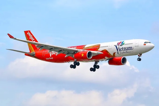 Vietjet mở bán sớm 2,5 triệu vé Tết Nguyên đán 2026, giá chỉ từ 610.000 đồng - Ảnh 1.