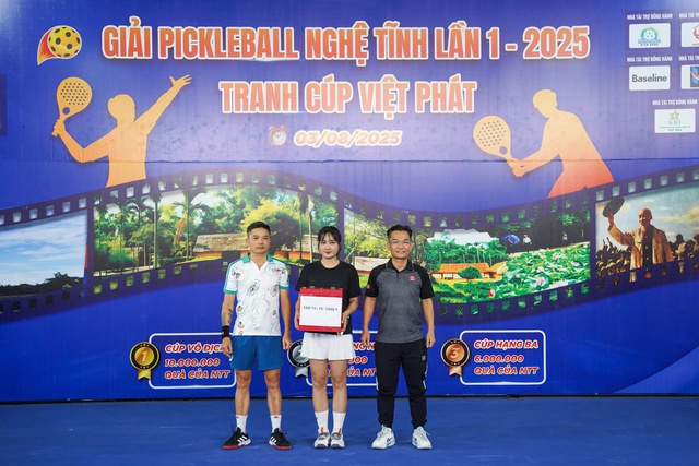 Khởi tranh giải pickleball gây quỹ hướng về đồng bào lũ lụt ở Nghệ An- Ảnh 3.