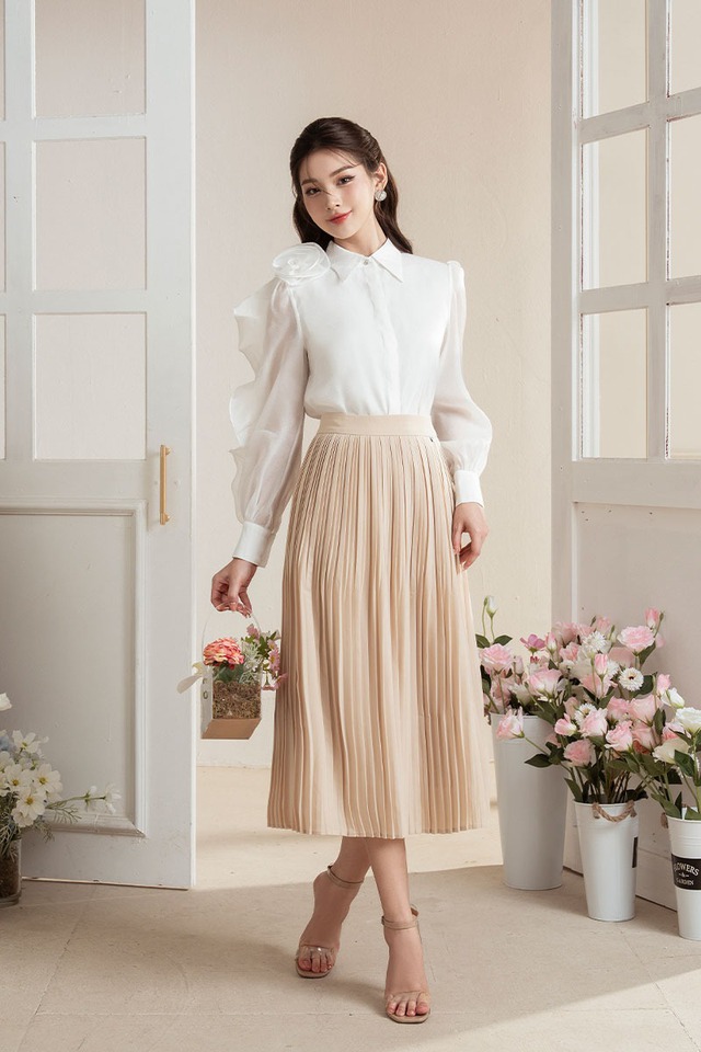 Khơi dậy khí chất với chân váy và áo sơ mi- Ảnh 6.