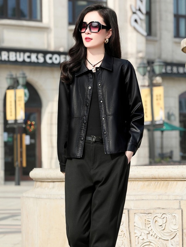 Thu sang, nàng kiêu kỳ tỏa sắc cùng áo khoác da thời thượng- Ảnh 7. Thu sang, nàng kiêu kỳ tỏa sắc cùng áo khoác da thời thượng- Ảnh 7.