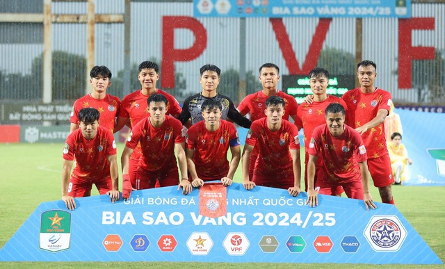 Thiếu tướng Lê Vân nói điều tâm huyết, HLV Thạch Bảo Khanh: 'PVF-CAND sẽ tạo bất ngờ ở V-League'- Ảnh 1.