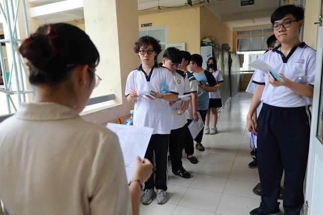 Trường ĐH ngòai công lập lo lắng chờ thí sinh nhập học năm 2025 - Ảnh 2.
