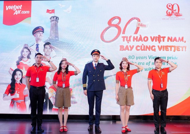 Đừng bỏ lỡ không gian chinh phục bầu trời cùng Vietjet tại Triển lãm 80 năm - Ảnh 1.