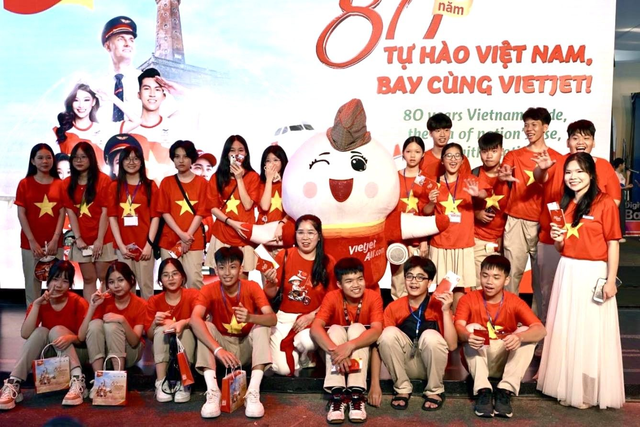 Đừng bỏ lỡ không gian chinh phục bầu trời cùng Vietjet tại Triển lãm 80 năm - Ảnh 10.