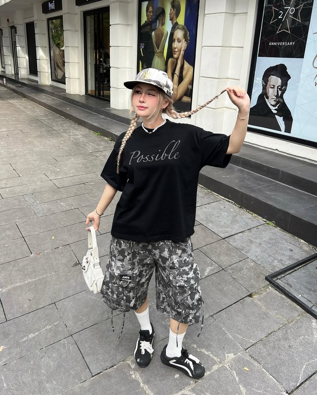 Tạo cá tính riêng cho trang phục của bạn với họa tiết rằn ri - Ảnh 8.