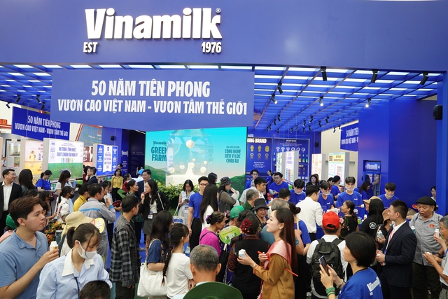 Vinamilk tạo điểm nhấn tại triển lãm thành tựu đất nước 80 năm - Ảnh 3.