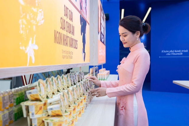 Vinamilk tạo điểm nhấn tại triển lãm thành tựu đất nước 80 năm - Ảnh 8.