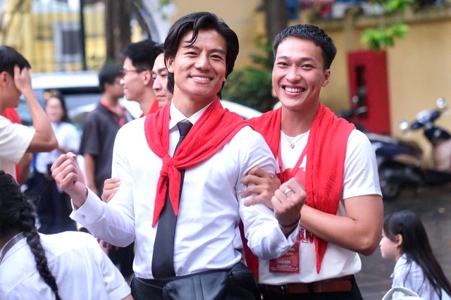 Nam diễn viên 'Mưa đỏ' tiết lộ chuyện tình với bạn gái người Philippines - Ảnh 1.