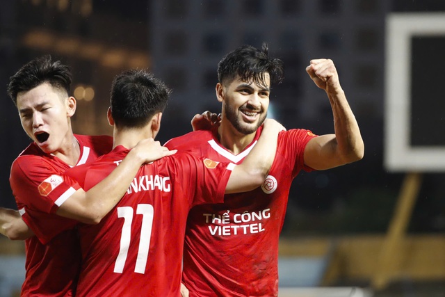Bảng xếp hạng V-League: Thể C&ocirc;ng Viettel &aacute;p s&aacute;t ng&ocirc;i nh&igrave; bảng, 'sốc' với nh&oacute;m cuối- Ảnh 1.