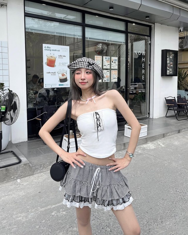 'Nữ hoàng' của mọi cuộc dạo phố gọi tên chân váy tầng- Ảnh 5.