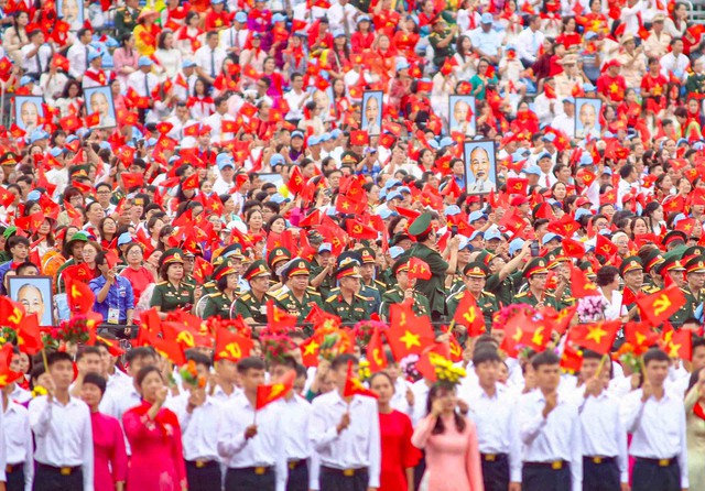 Lễ diễu binh 2 . 9 Kỷ niệm 80 năm Cách mạng Tháng Tám tại Hà Nội - Ảnh 1. Lễ diễu binh 2 . 9 Kỷ niệm 80 năm Cách mạng Tháng Tám tại Hà Nội - Ảnh 1.