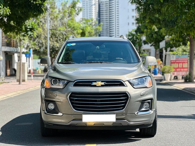 400 triệu chọn xe 7 chỗ: Xe Mỹ Chevrolet Captiva có đáng mua? - Ảnh 1. 400 triệu chọn xe 7 chỗ: Xe Mỹ Chevrolet Captiva có đáng mua? - Ảnh 1.