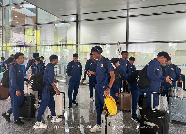 Đối thủ nặng ký của U.23 Việt Nam đã đến Việt Trì, thủ môn Trần Trung Kiên lên tiếng- Ảnh 1.