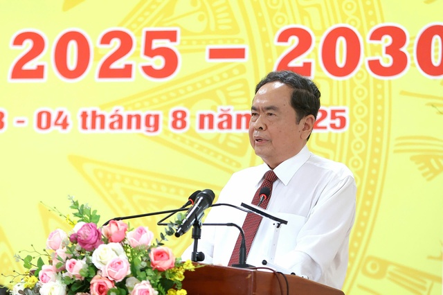 Chủ tịch Quốc hội: Chính quyền phải đi đến dân, không đợi dân đi đến chính quyền- Ảnh 2.